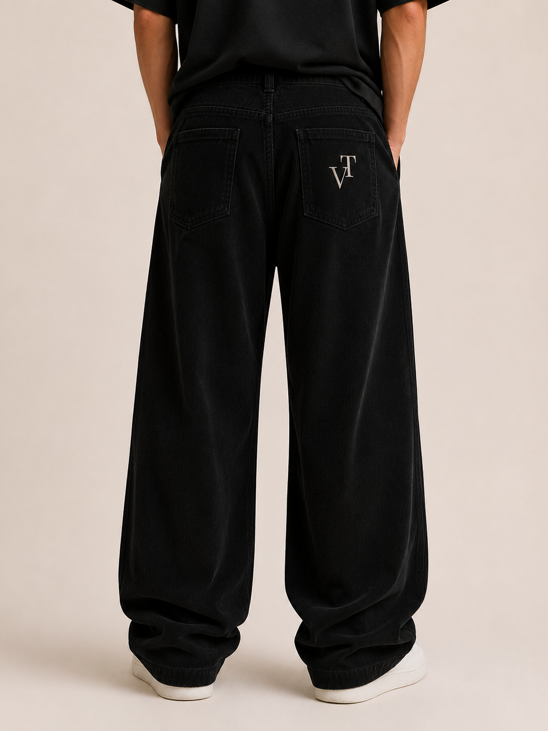 Le Corduroy - Black